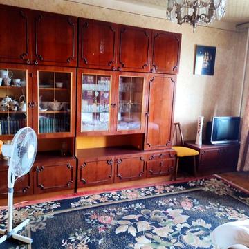 Автозаводська вул., 77