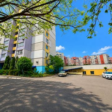Свободи бульв., 8