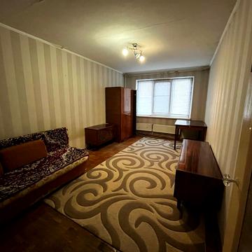 Приозерна вул., 2-Б