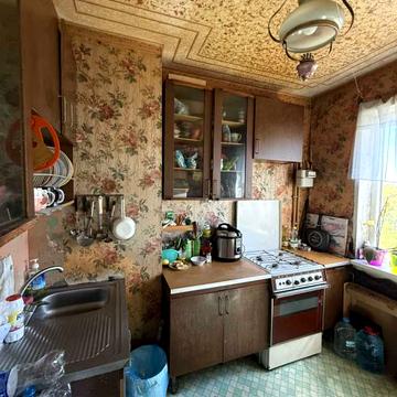 Героїв України вул., 24 к1