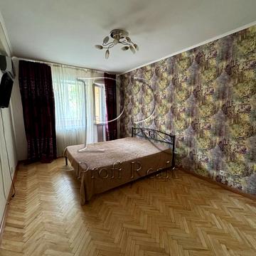 Вишгородська вул., 50-В