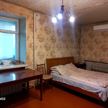 Героїв просп., 23