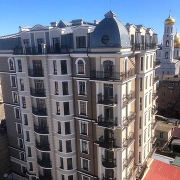 Бориса Литвака вул. (Заславського), (Будинок 1)