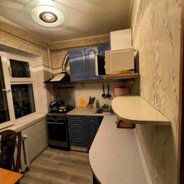 Дніпровська набережна вул., 7-А