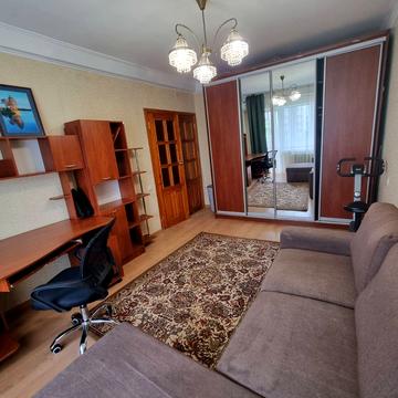 Отакара Яроша вул., 15