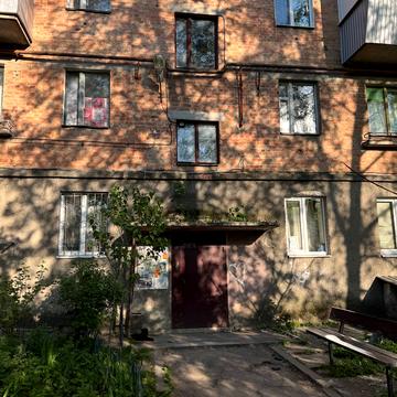 Української Повстанської Армії вул. (Ватутіна), 30/32