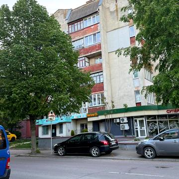 Дарвіна вул., 1