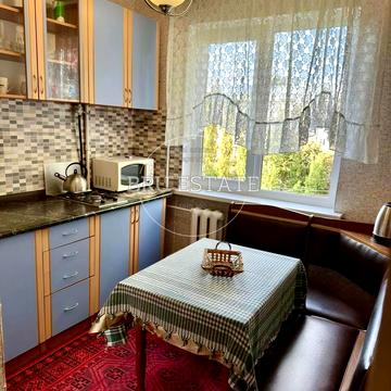 Вацлава Гавела бульв. (Івана Лепсе), 48/24