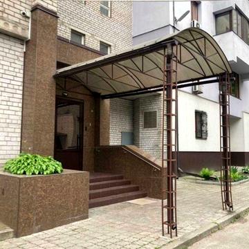 Старокозацька вул. (Комсомольська), 40
