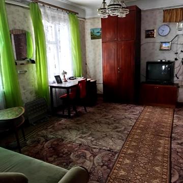 Князя Володимира Великого просп., 46