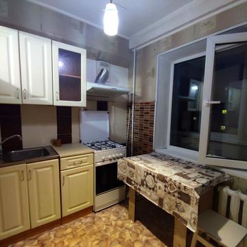 Зодчих вул., 38