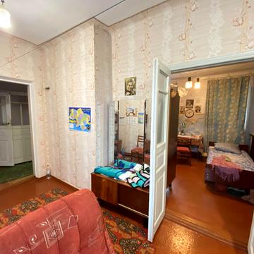 Молодіжна вул., 26