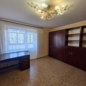 Левітана вул., 71