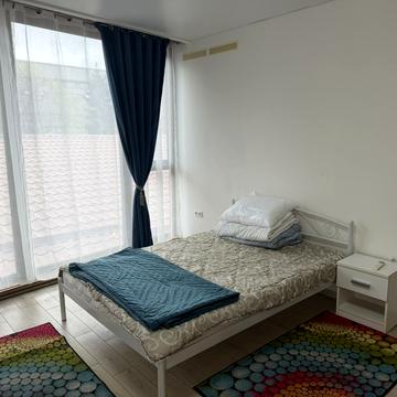 Архітектора Олега Петрова вул. (Чернишевського), 20
