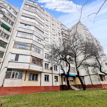 Соборності вул. (Доценка), 11