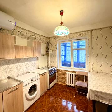 Юлії Здановської вул. (Ломоносова), 30/1