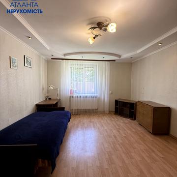 Коперника вул., 13б