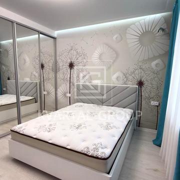 Університетська вул., 3/9