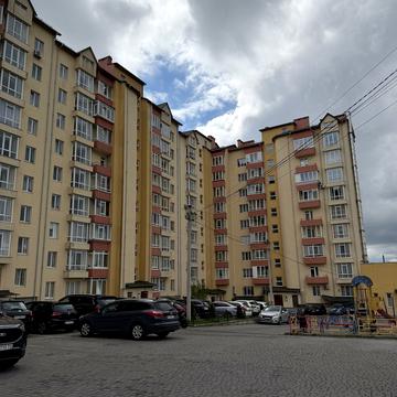 Богдана Хмельницького вул., 33-А