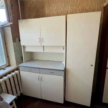 Миропільська вул., 27/16