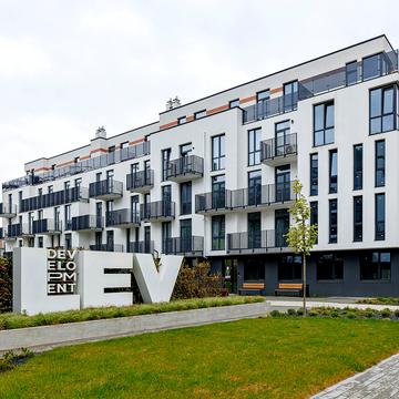 Пилипа Орлика вул., 30