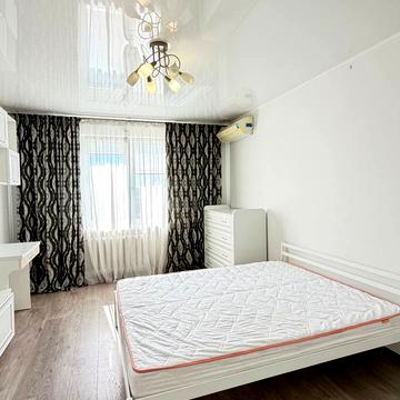 Григорія Ващенка вул., 3