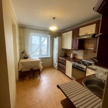 Братства Тарасівців вул. (Декабристів), 12/37