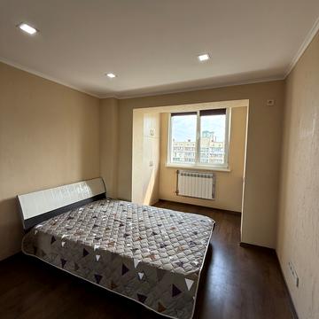 Дмитра Павличка просп., 7
