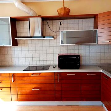 Миколи Бажана просп., 10
