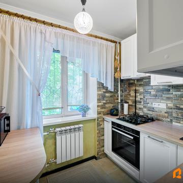 Вишгородська вул., 50-А