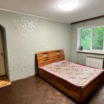 Вацлава Гавела бульв. (Івана Лепсе), 79-Б