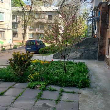 Олександра Поля просп. (Кірова), 76