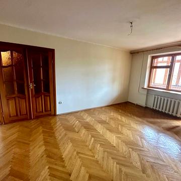 Володимира Стельмаха вул. (Курчатова), (Будинок)