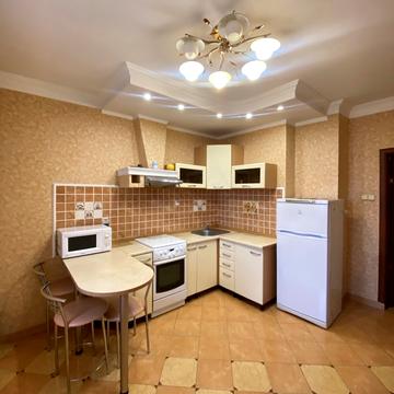 Петра Григоренка просп., 28