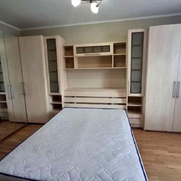 Миколи Бажана просп., 16