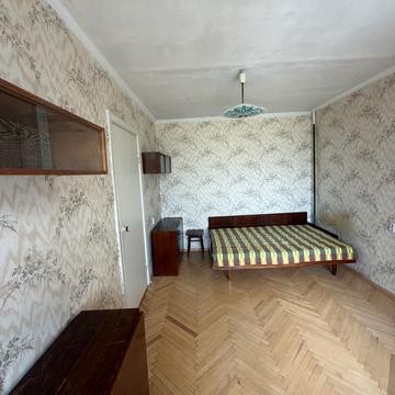 Космонавта Поповича вул. (Космонавта Волкова), 18