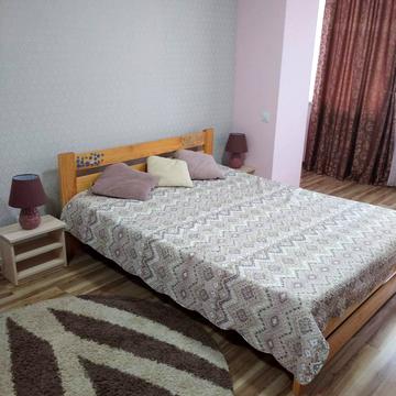 Богдана-Ігора Антонича вул., 5а