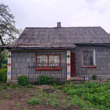 Пілотська вул., 48