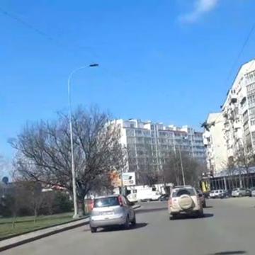 Академіка Філатова вул., 84а