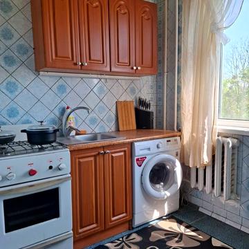 Гвардійців-Широнінців вул., 7