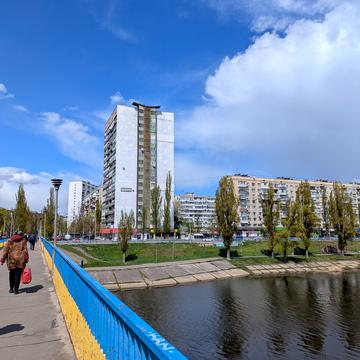 Ігоря Шамо бульв. (Олексія Давидова), 2/7