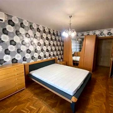 Героїв Крут вул. (Фурманова), 8