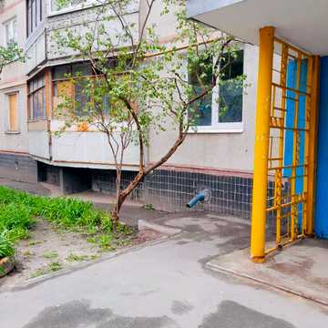 Жуковського просп., 5