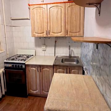 Чорновола вул., 132