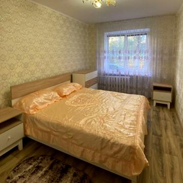 Данила Галицького вул., 7