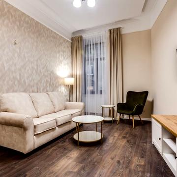 Леся Курбаса вул., 8
