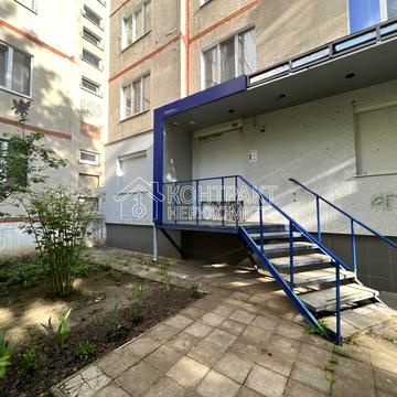 Гвардійців-Широнінців вул., 127