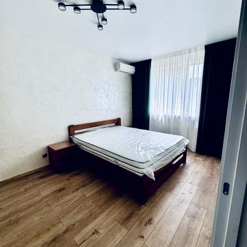 Архітектора Вербицького вул., 1-В