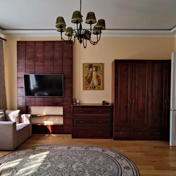 Фридерика Шопена вул., 6