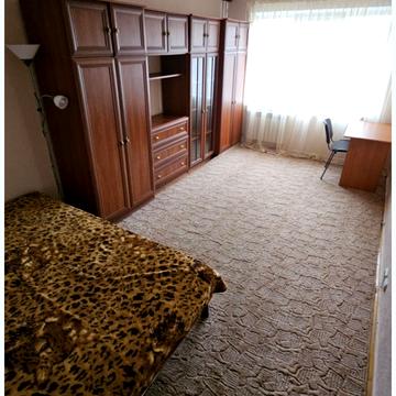 Голосіївська вул., 8